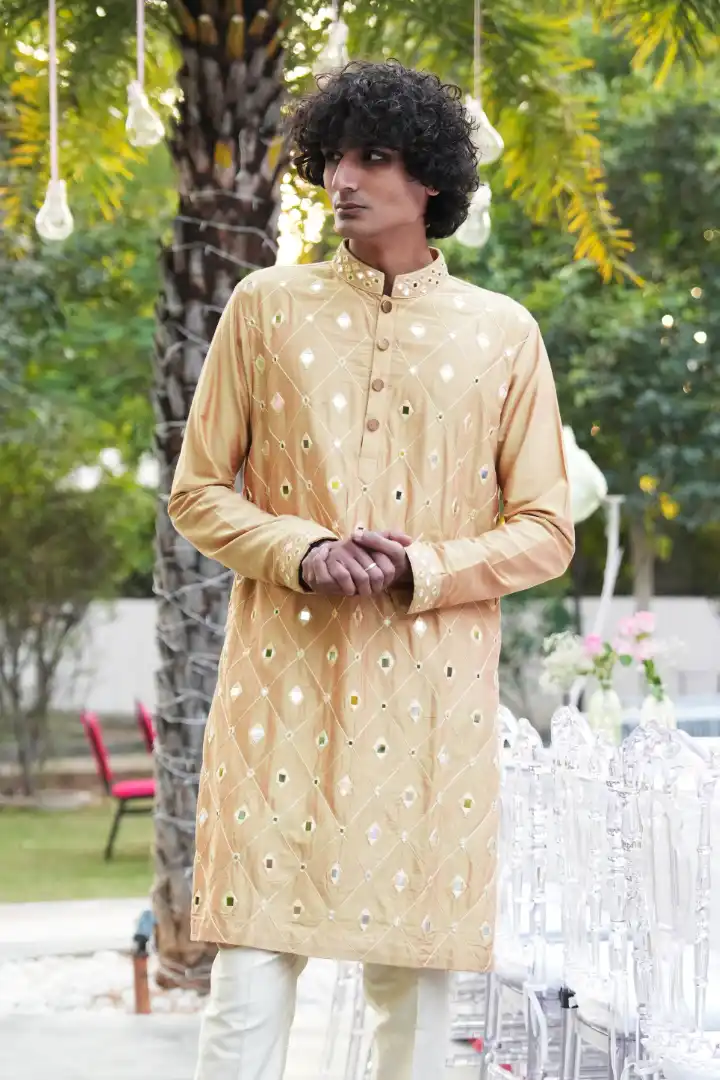 Shop Primary Image Shop Primary Image